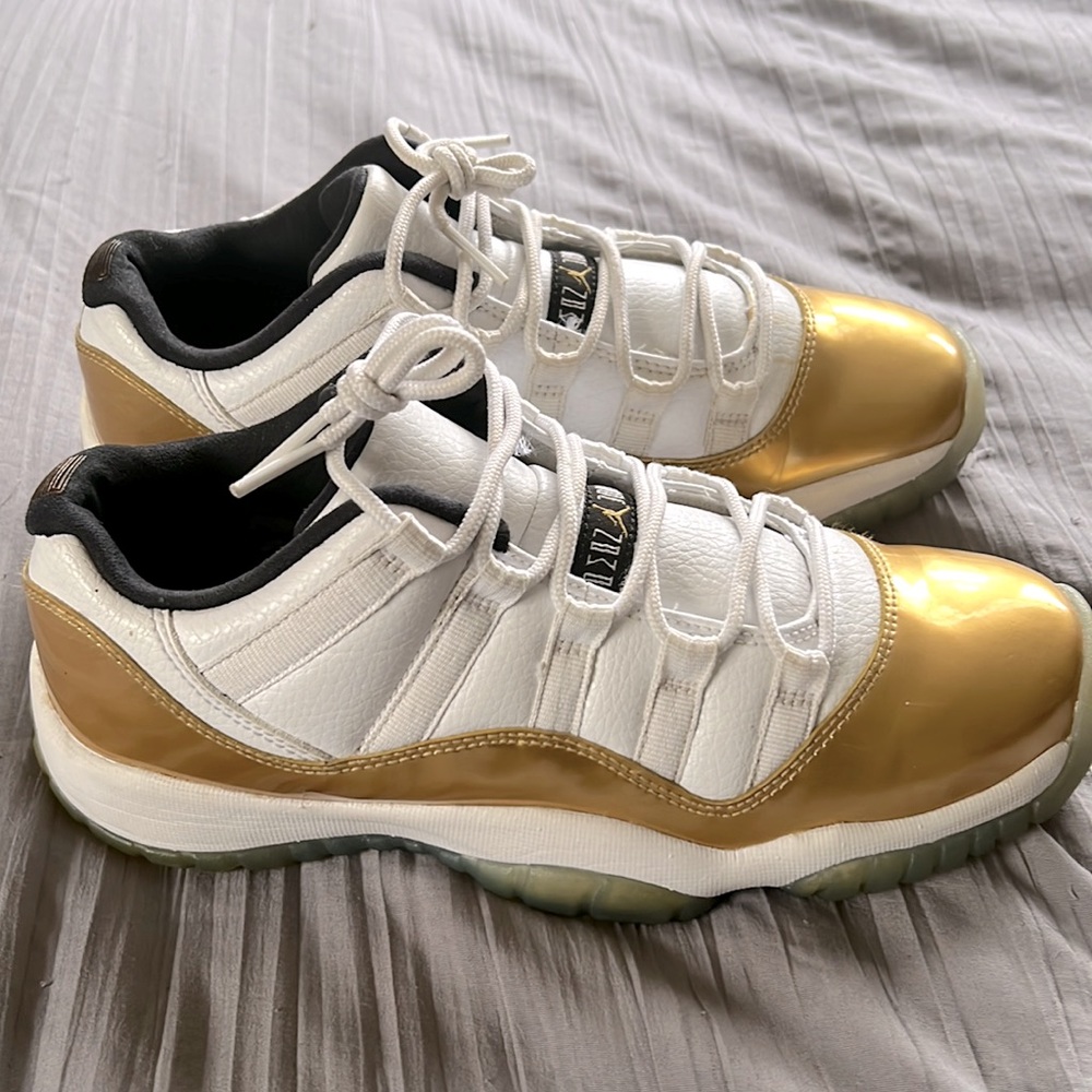 Air Jordan 11 Retro Low 'Closing Ceremony'